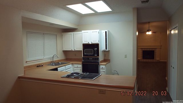 3422 SUNLIT GRove, San Antonio, TX 78247