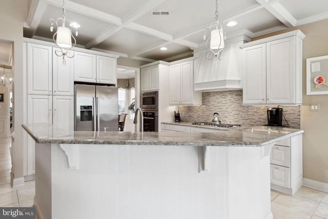 26 HARLOW CIRCLE, Medford, NJ 08055