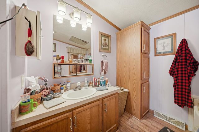 54 Old Ashby Road, Greenville, NH 03048