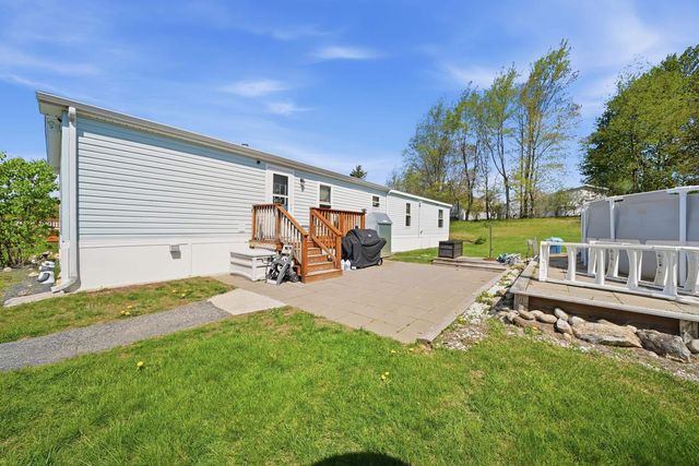 54 Old Ashby Road, Greenville, NH 03048