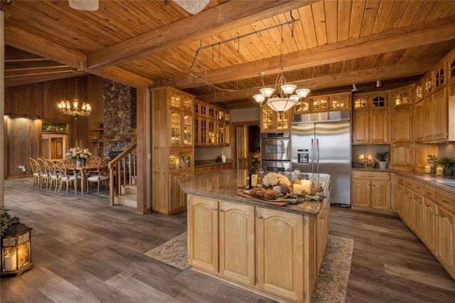 1478 Shinbone Valley Rd, La Fayette, GA 30728