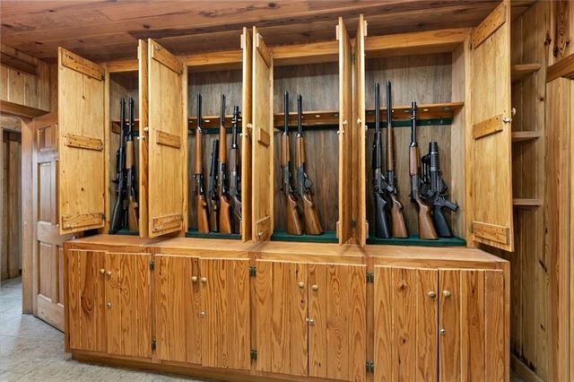 1478 Shinbone Valley Rd, La Fayette, GA 30728