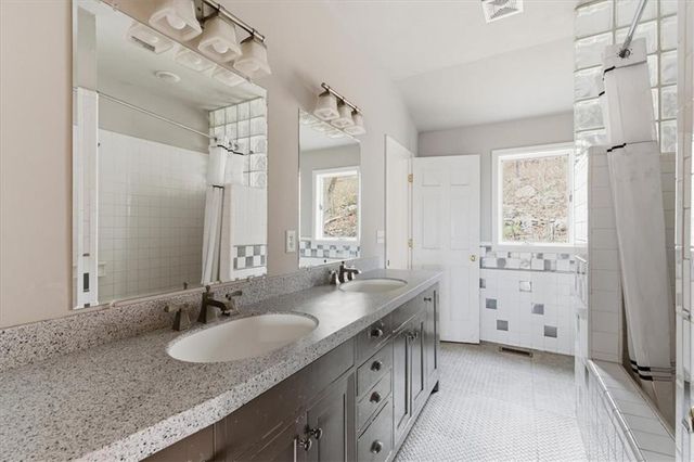 1478 Shinbone Valley Rd, La Fayette, GA 30728