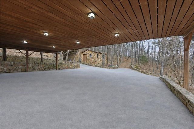 1478 Shinbone Valley Rd, La Fayette, GA 30728