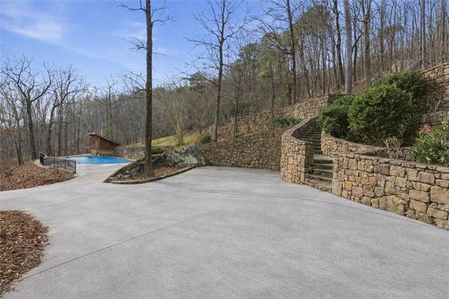 1478 Shinbone Valley Rd, La Fayette, GA 30728