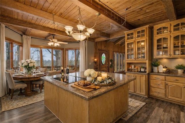 1478 Shinbone Valley Rd, La Fayette, GA 30728