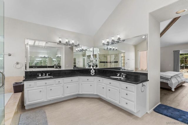 12027 Caminito Corriente, San Diego, CA 92128