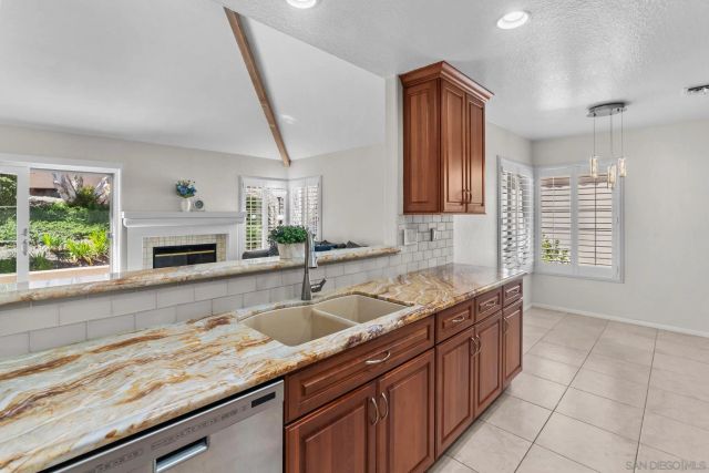 12027 Caminito Corriente, San Diego, CA 92128