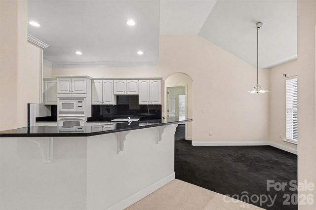 7039 Sedgebrook Drive W, Stanley, NC 28164