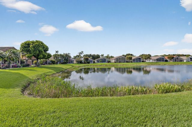 6838 Castlemaine Avenue, Boynton Beach, FL 33437