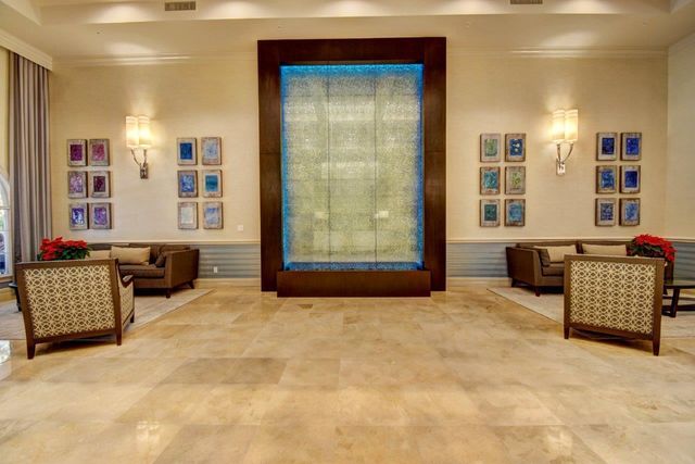 6838 Castlemaine Avenue, Boynton Beach, FL 33437