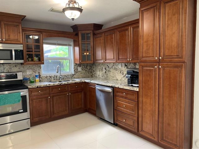 12948 NW 10th Street, Miami, FL 33182
