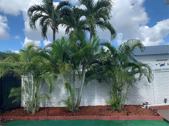 12948 NW 10th Street, Miami, FL 33182