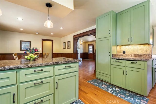 370 Pacific Avenue, Paso Robles, CA 93446