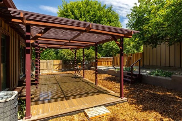 370 Pacific Avenue, Paso Robles, CA 93446