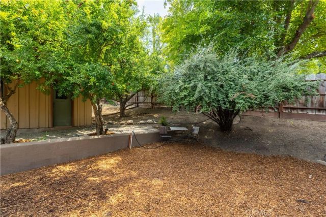 370 Pacific Avenue, Paso Robles, CA 93446