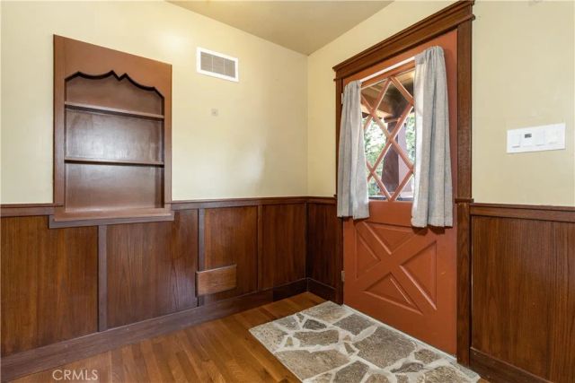370 Pacific Avenue, Paso Robles, CA 93446