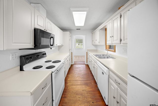 14224 COUNTY ROAD 434, Lindale, TX 75771