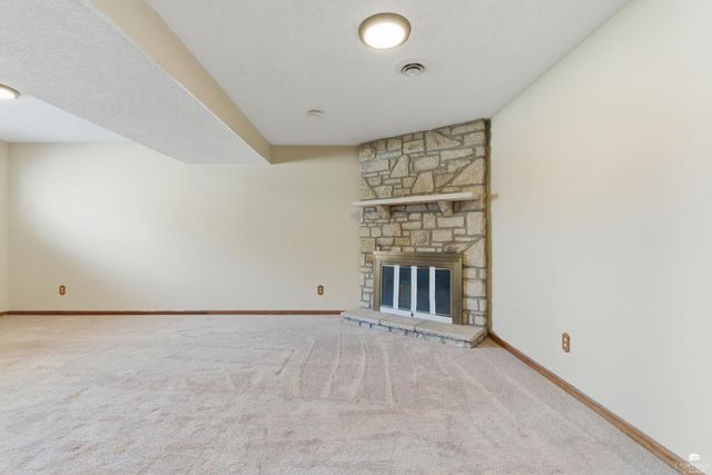 212 Robin Hood Drive, Junction City, KS 66441