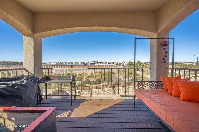 2993 Escenico Court, Las Cruces, NM 88012