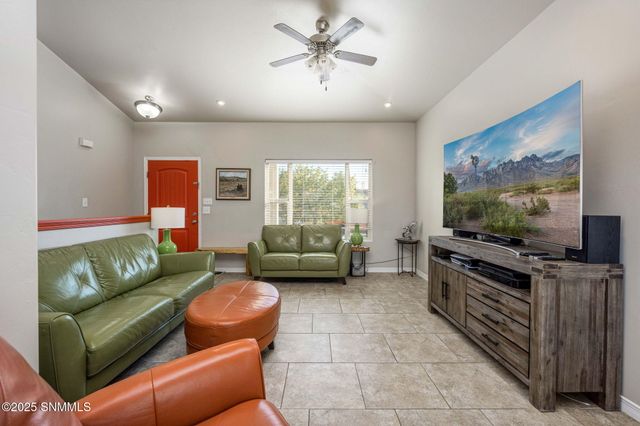 2993 Escenico Court, Las Cruces, NM 88012