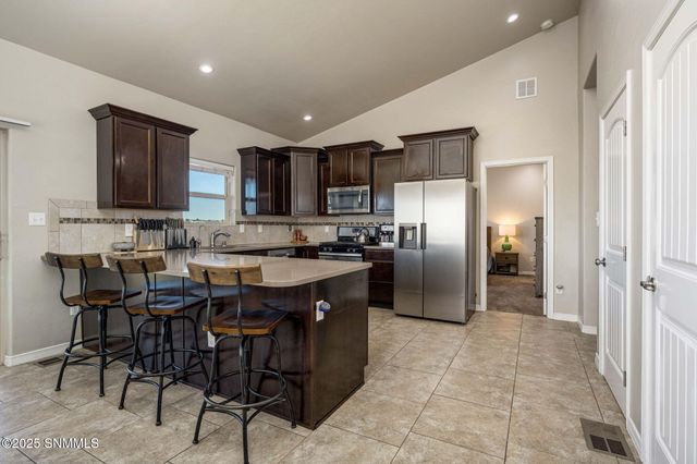 2993 Escenico Court, Las Cruces, NM 88012