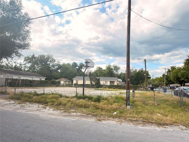 9302 NORTH 12TH, Tampa, FL 33612