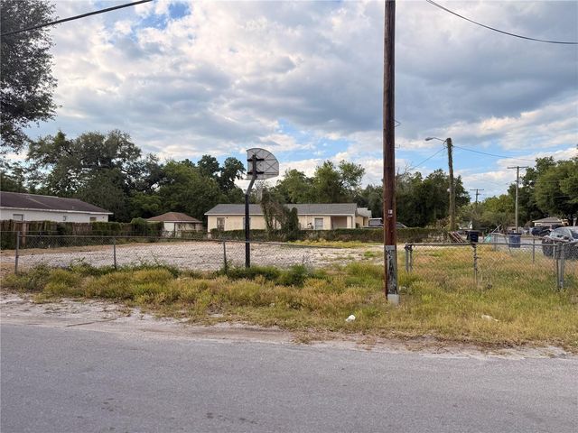 9302 NORTH 12TH, Tampa, FL 33612