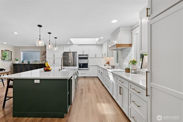 19411 NE 159th Street, Woodinville, WA 98077