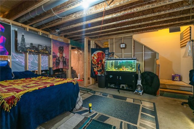 702 L Street SW, Cedar Rapids, IA 52404