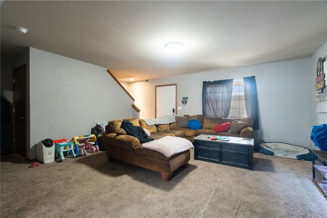 702 L Street SW, Cedar Rapids, IA 52404