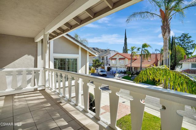 18935 Granada Circle, Porter Ranch, CA 91326