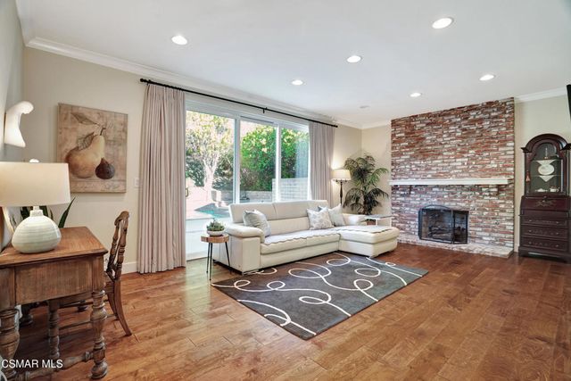 18935 Granada Circle, Porter Ranch, CA 91326
