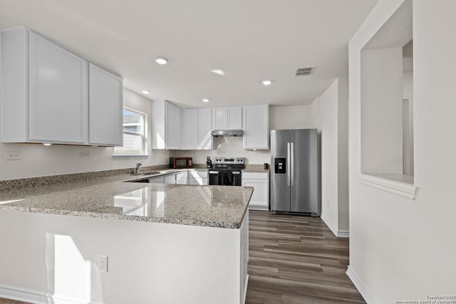 4762 Pico Pico, San Antonio, TX 78222