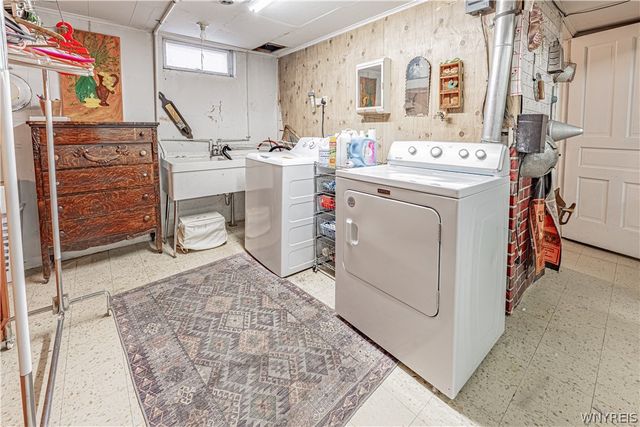 746 82nd Street, Niagara Falls, NY 14304