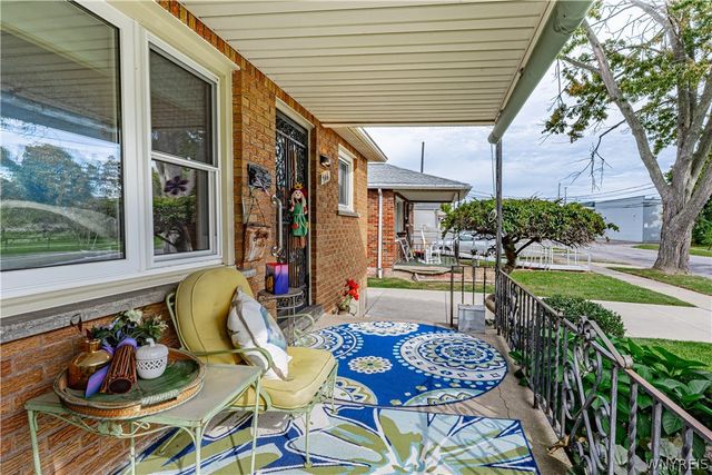746 82nd Street, Niagara Falls, NY 14304