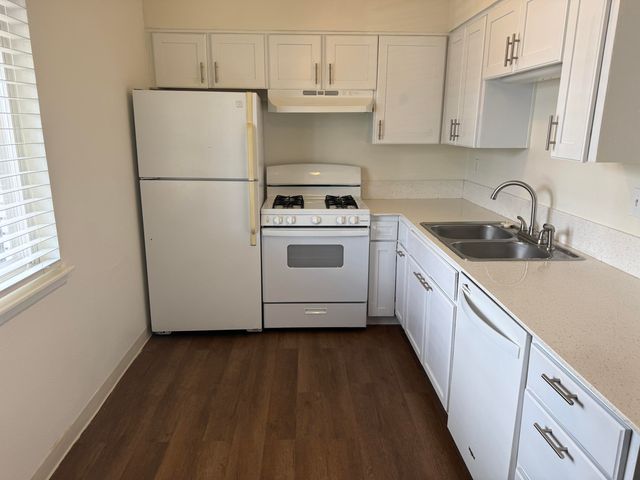 3908 Ortiz Court NE A, Albuquerque, NM 87110