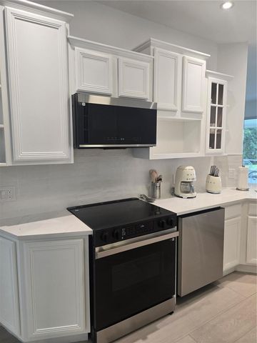 560 EDEN DRIVE, St Cloud, FL 34771