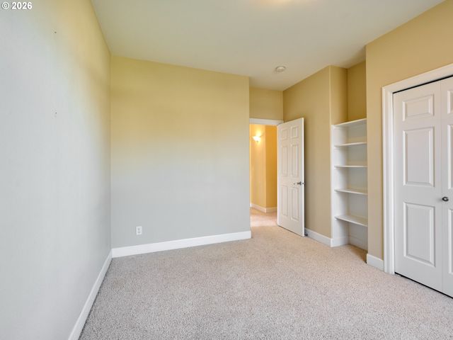 111 BREYONNA Way, Silverton, OR 97381