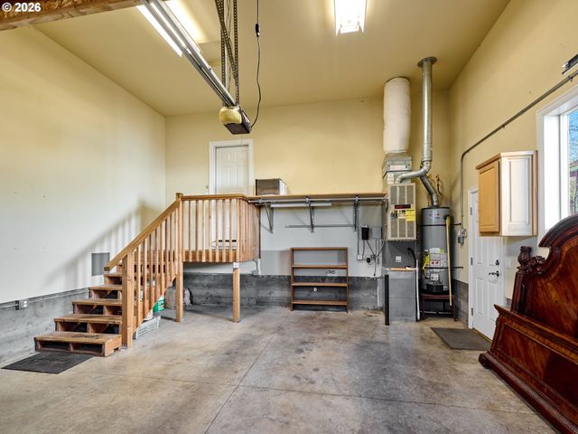 111 BREYONNA Way, Silverton, OR 97381