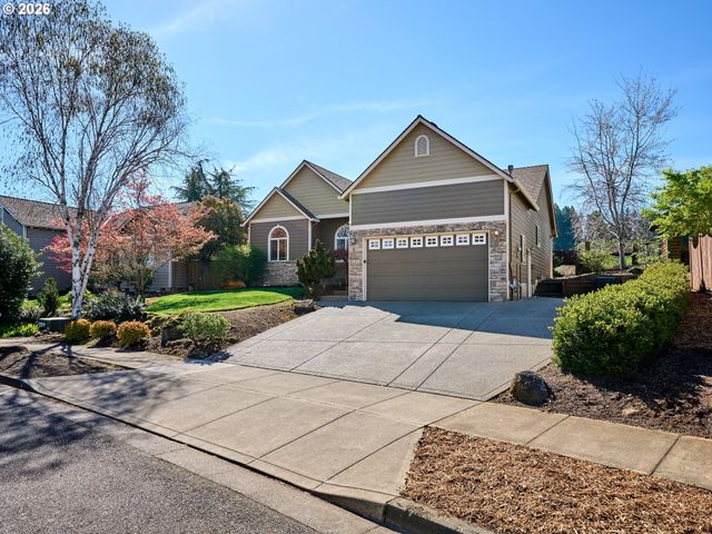 111 BREYONNA Way, Silverton, OR 97381