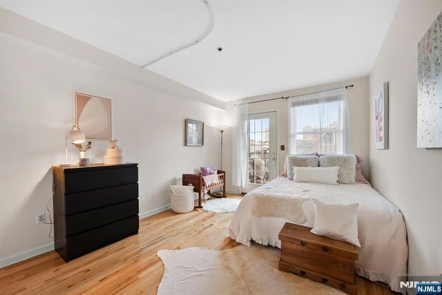 225 Clinton Street 4, Hoboken, NJ 07030