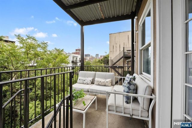 225 Clinton Street 4, Hoboken, NJ 07030