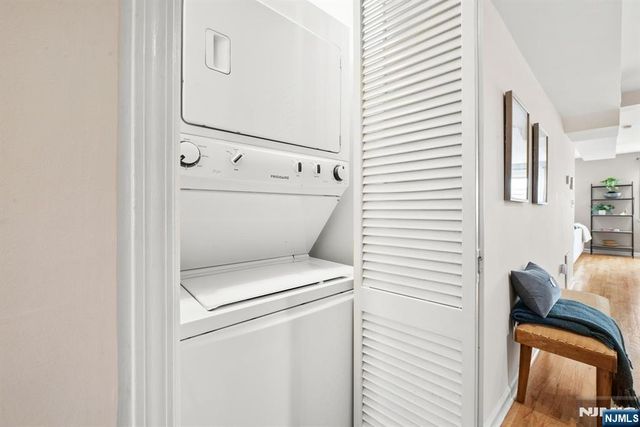 225 Clinton Street 4, Hoboken, NJ 07030