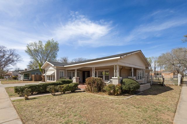 2202 16th Street, Lubbock, TX 79401