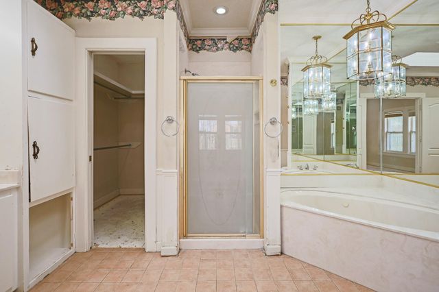 2202 16th Street, Lubbock, TX 79401