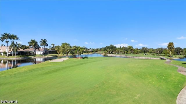 19349 Silver Oak DR, Estero, FL 33967