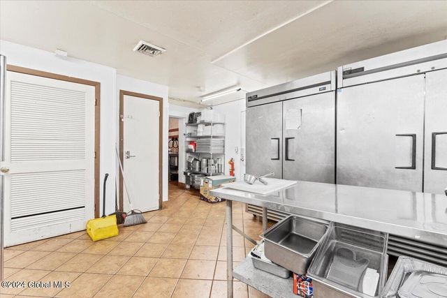 3011 US-4, Kingsbury, NY 12839