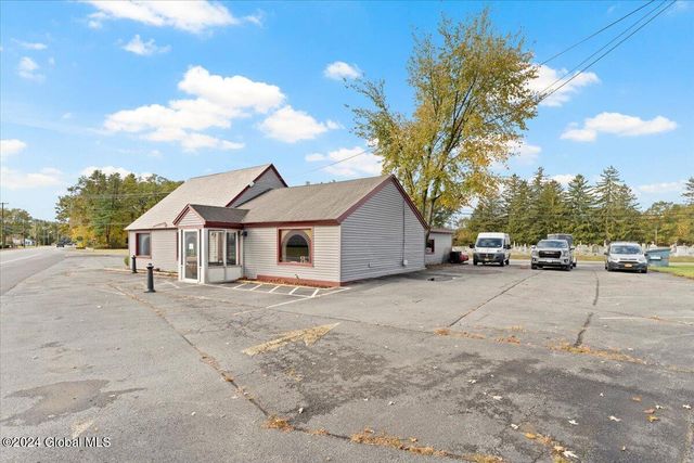 3011 US-4, Kingsbury, NY 12839