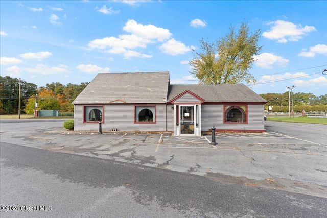 3011 US-4, Kingsbury, NY 12839